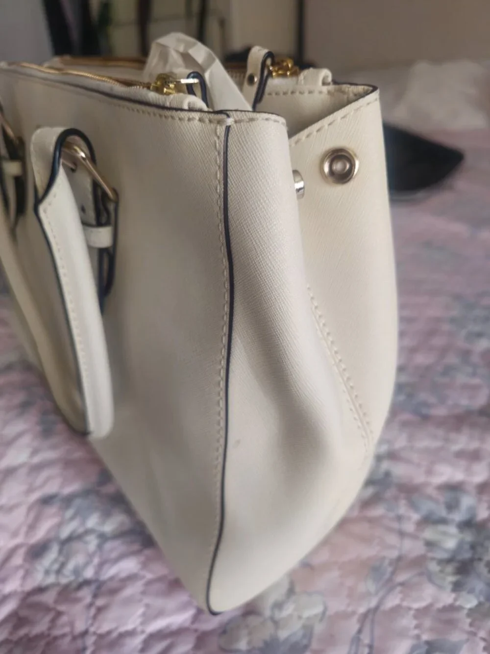 KATE SPADE SAFFIANO LEATHER TRIPLE COMPARTMENT SATCHEL • IVORY